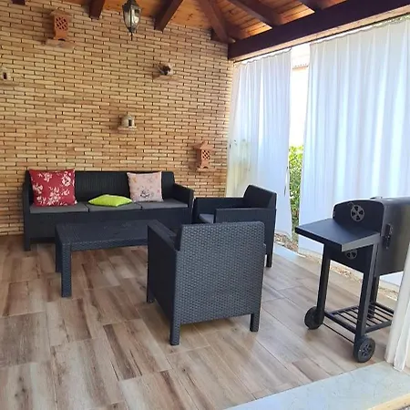 Matteo Kuca Za Odmor וילה *