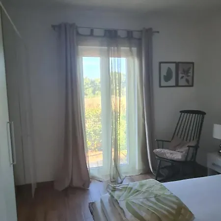 Matteo Kuca Za Odmor Vila *