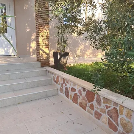 Vila Matteo Kuca Za Odmor