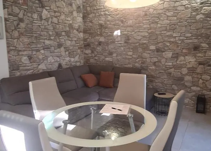 Vila Matteo Kuca Za Odmor