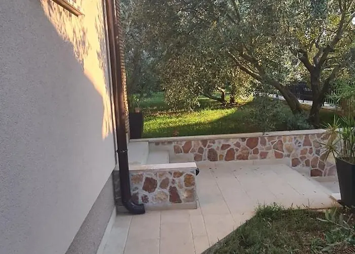 Matteo Kuca Za Odmor *