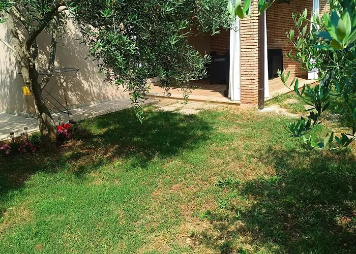 Matteo Kuca Za Odmor Pula